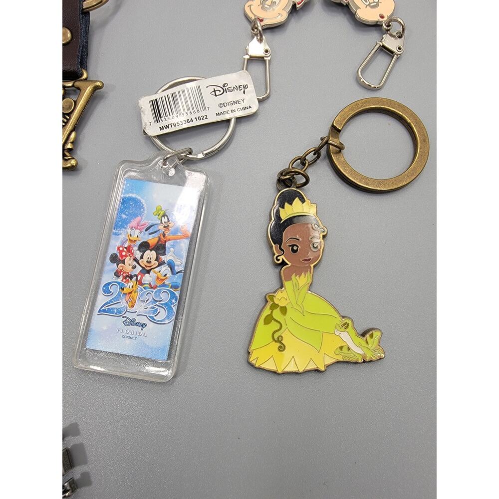 Walt Disney Keychains Lot - Picture 3 of 10